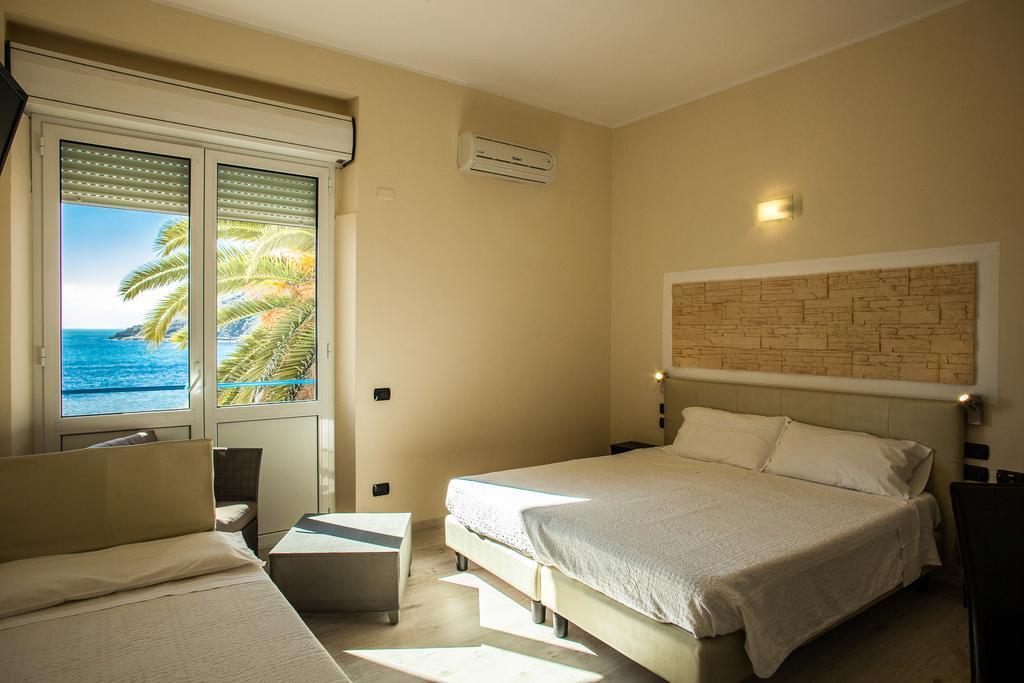 Hotel Calamosca Cagliari Exterior photo